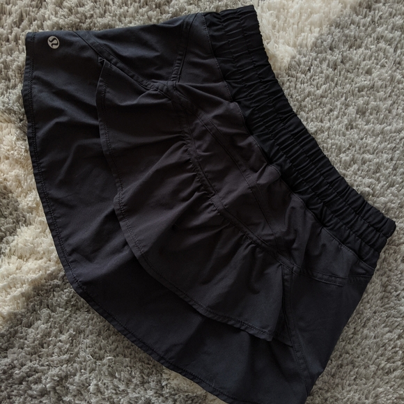 Lululemon Run: Track Attack Skirt - Picture 4 of 8